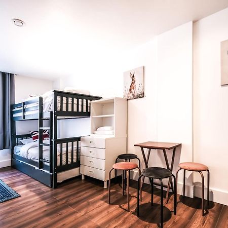 Spacious Apartment In Piccadilly Sleep 6 Vrb Londres Exterior foto