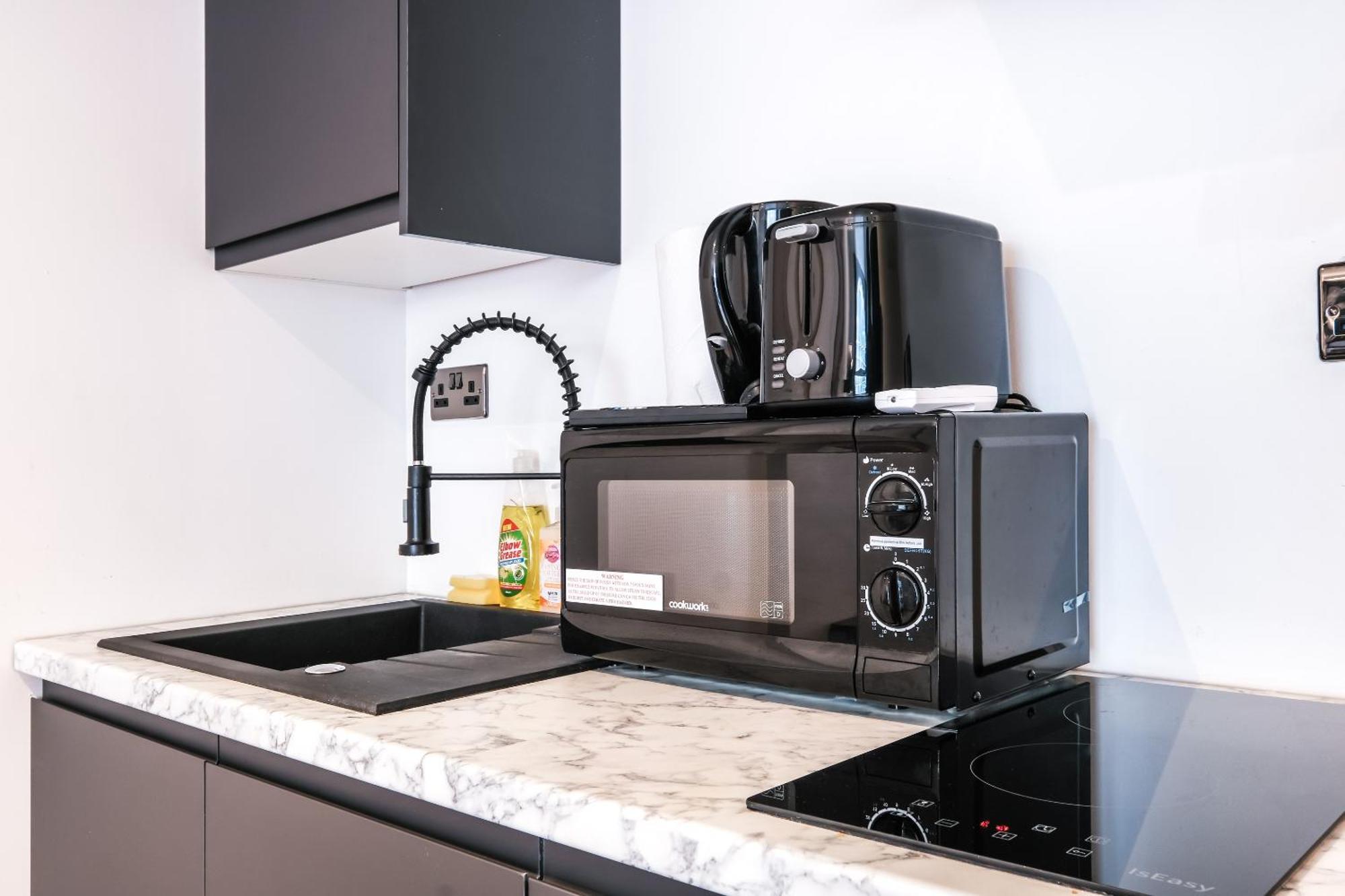 Spacious Apartment In Piccadilly Sleep 6 Vrb Londres Exterior foto
